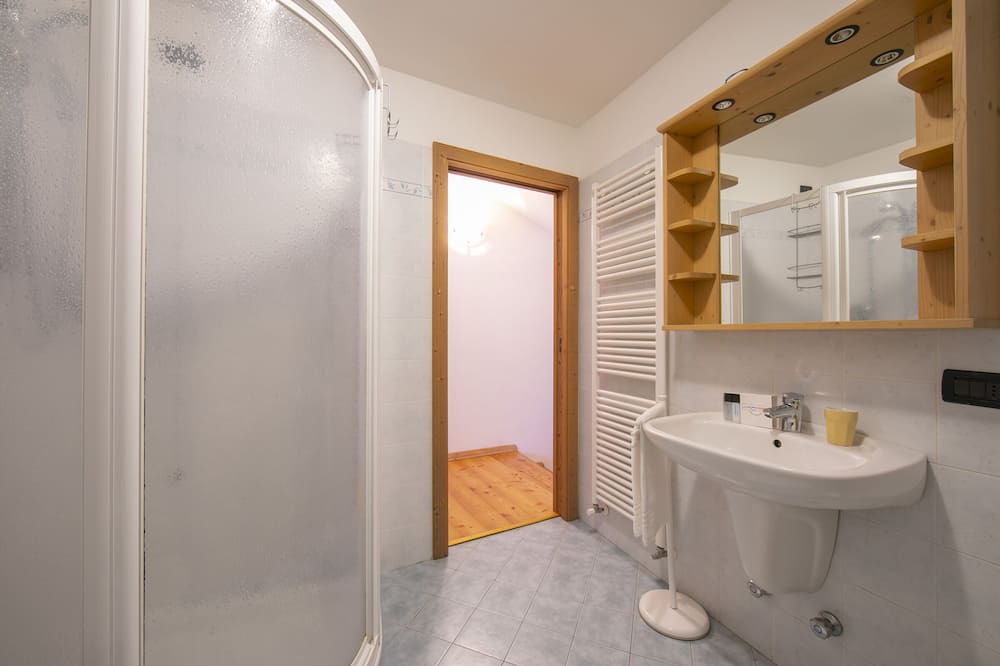 Photo of Bathroom in Ronzo-Chienis