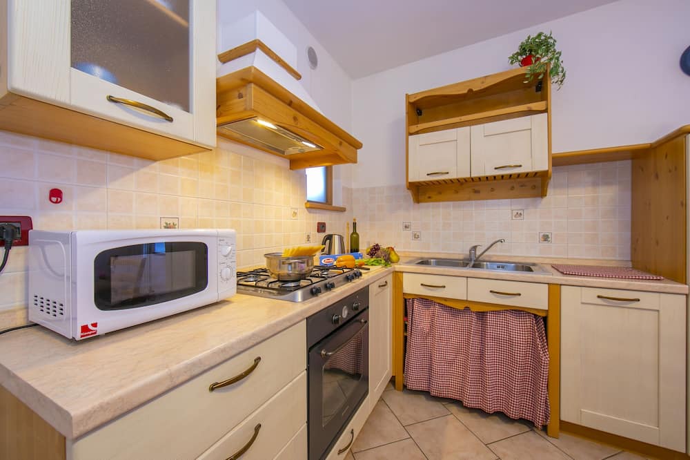 Photo of Kitchen in Ronzo-Chienis