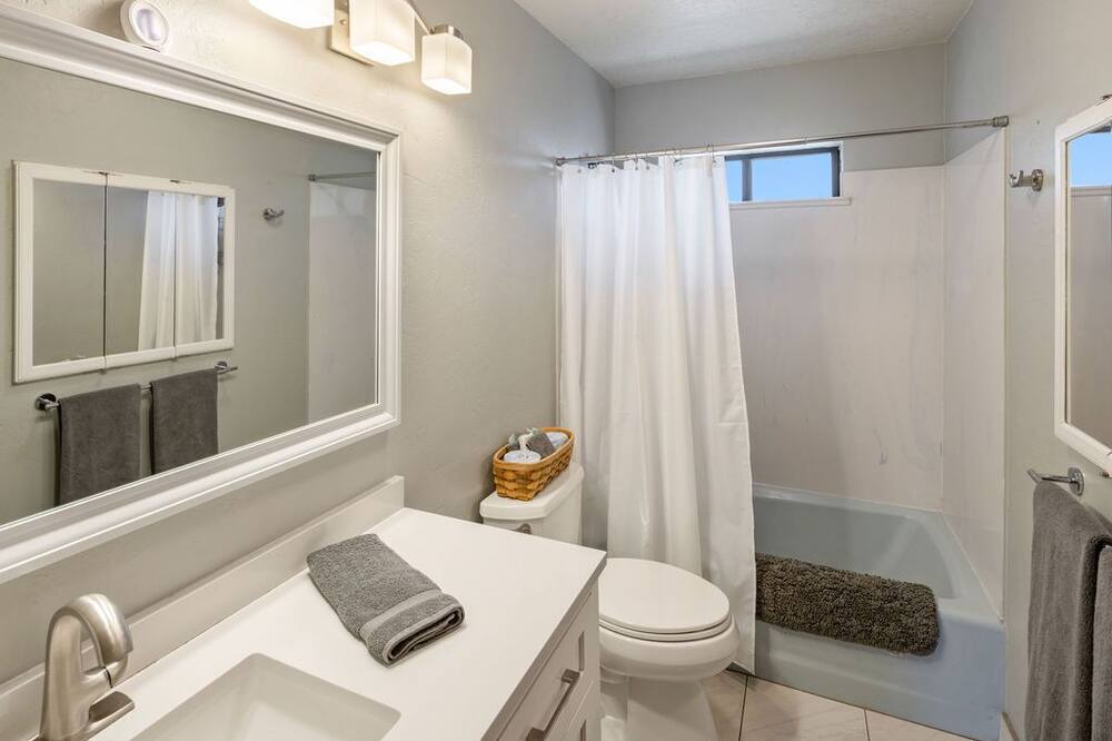 Photo of Bathroom in Fort Valley