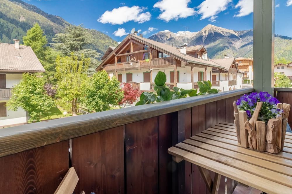 Photo of Patio Balcony in Giustino