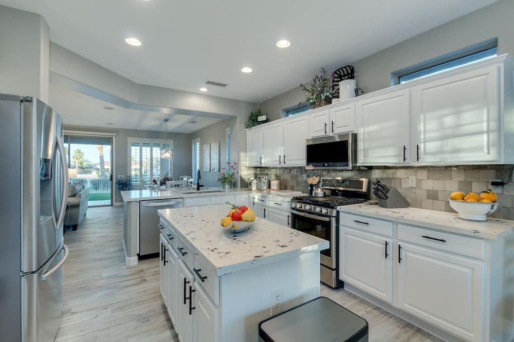 Photo of Others in Surprise