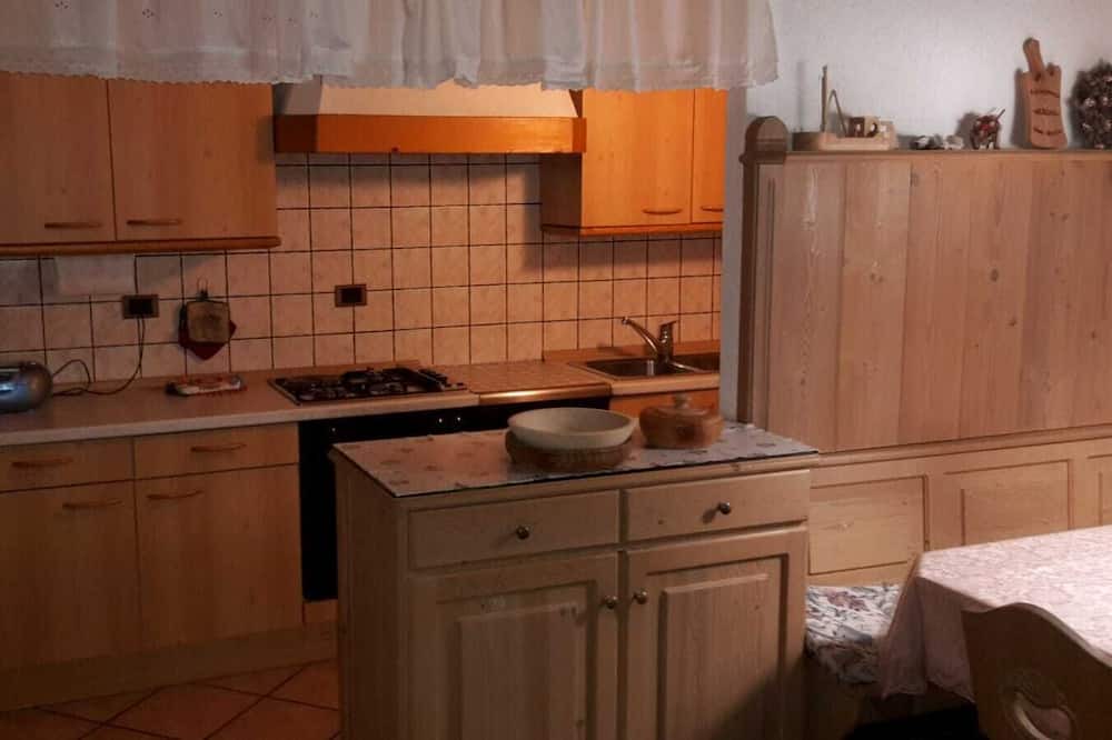 Photo of Kitchen in Mezzano
