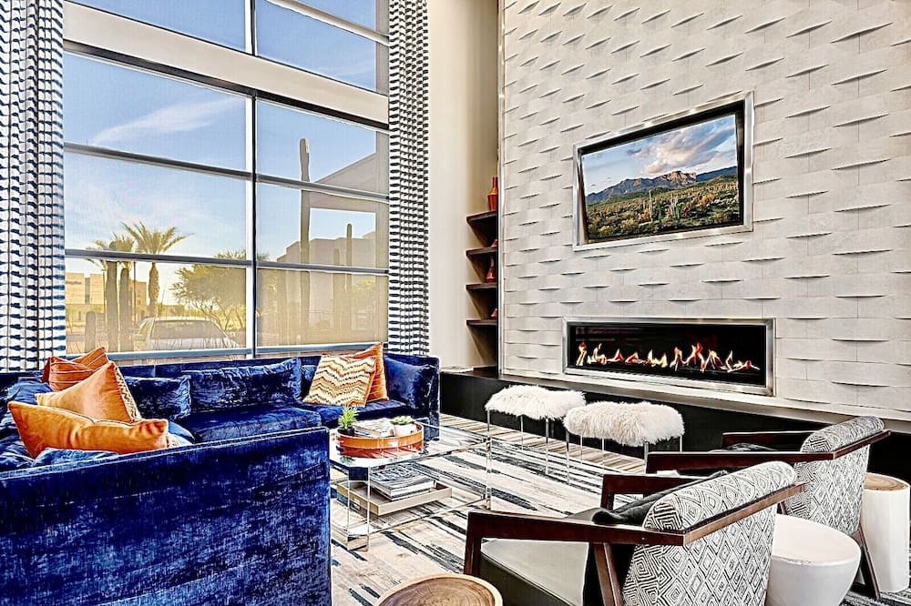 Photo of Livingroom in Arrowhead Ranch