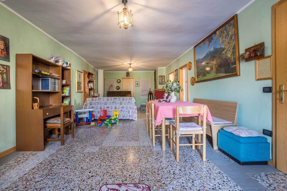 Photo of Livingroom in Fiave