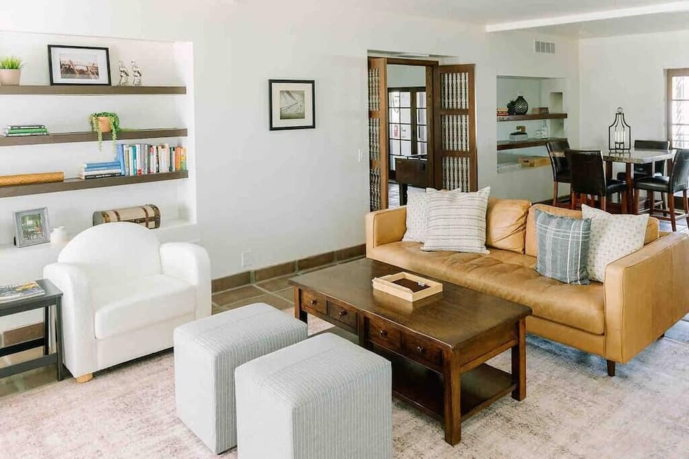Photo of Bedroom in Pinnacle Peak