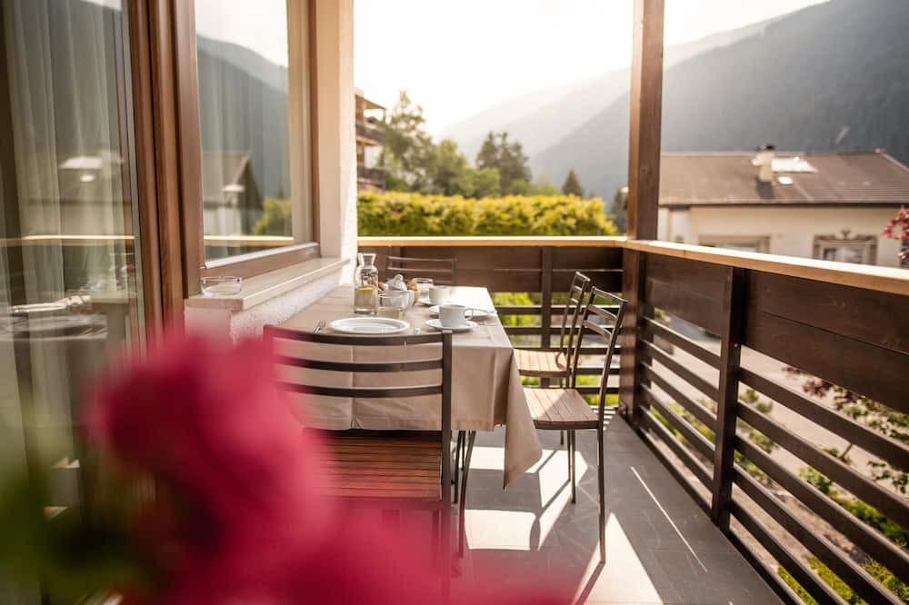 Photo of Patio Balcony in Santa Valburga