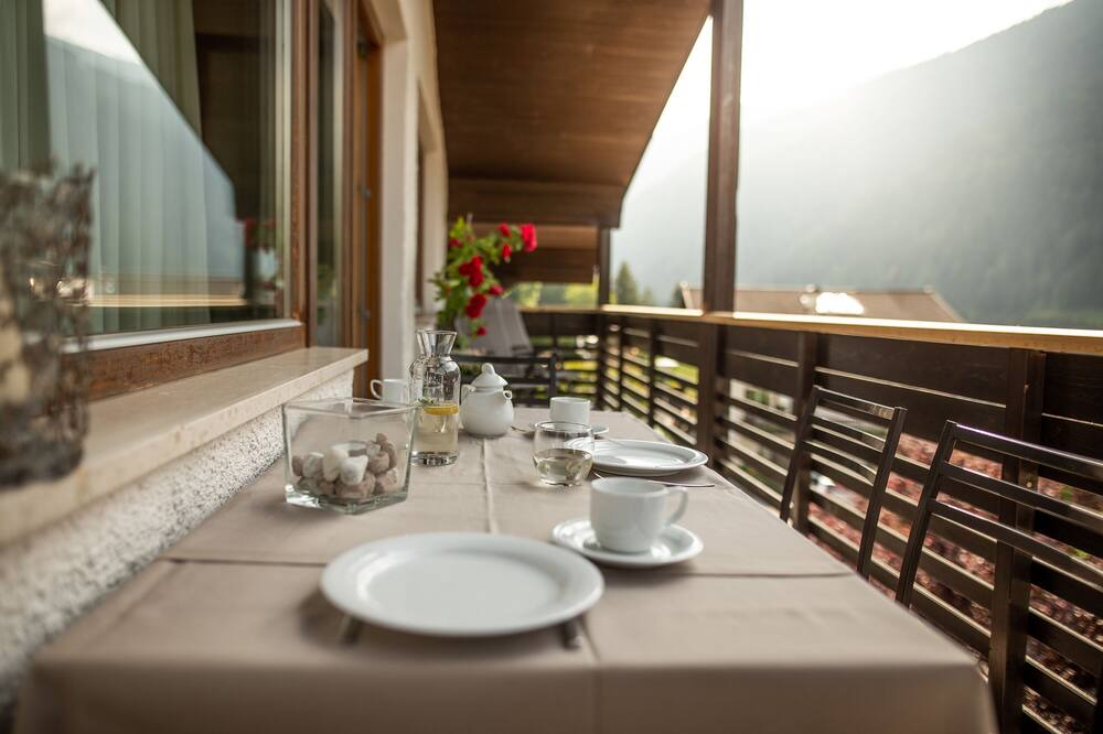 Photo of Patio Balcony in Santa Valburga