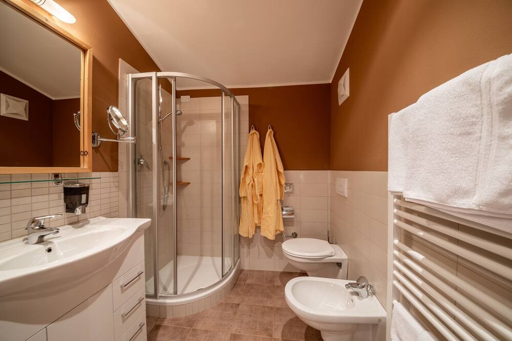 Photo of Bathroom in Santa Valburga
