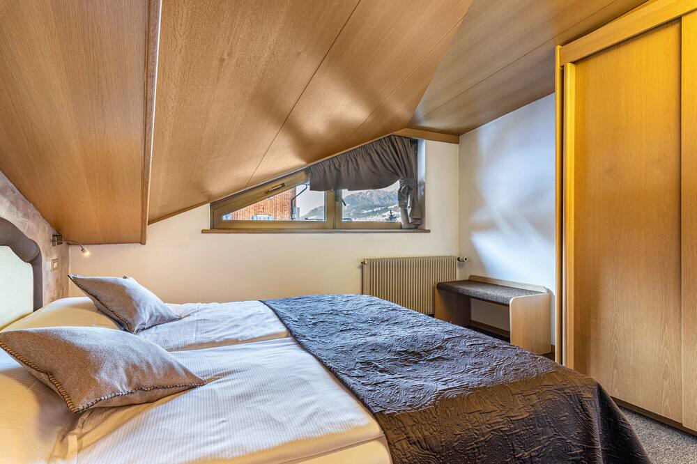 Photo of Bedroom in San Giovanni di Fassa