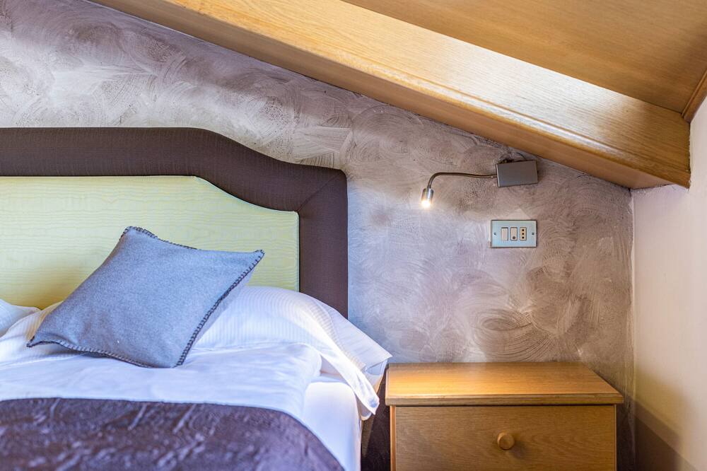 Photo of Bedroom in San Giovanni di Fassa