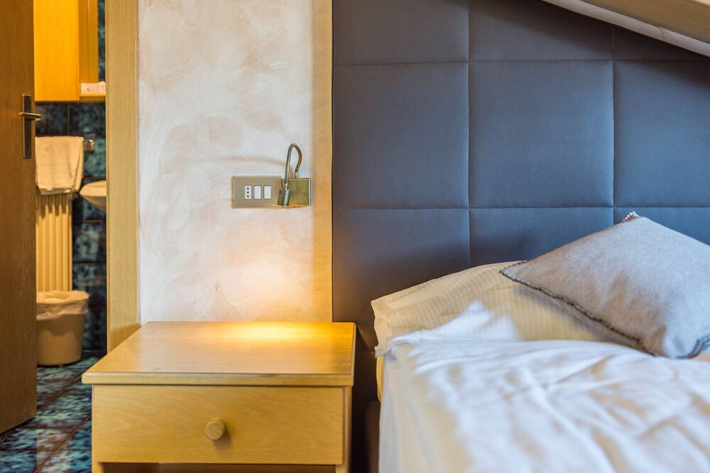 Photo of Bedroom in San Giovanni di Fassa