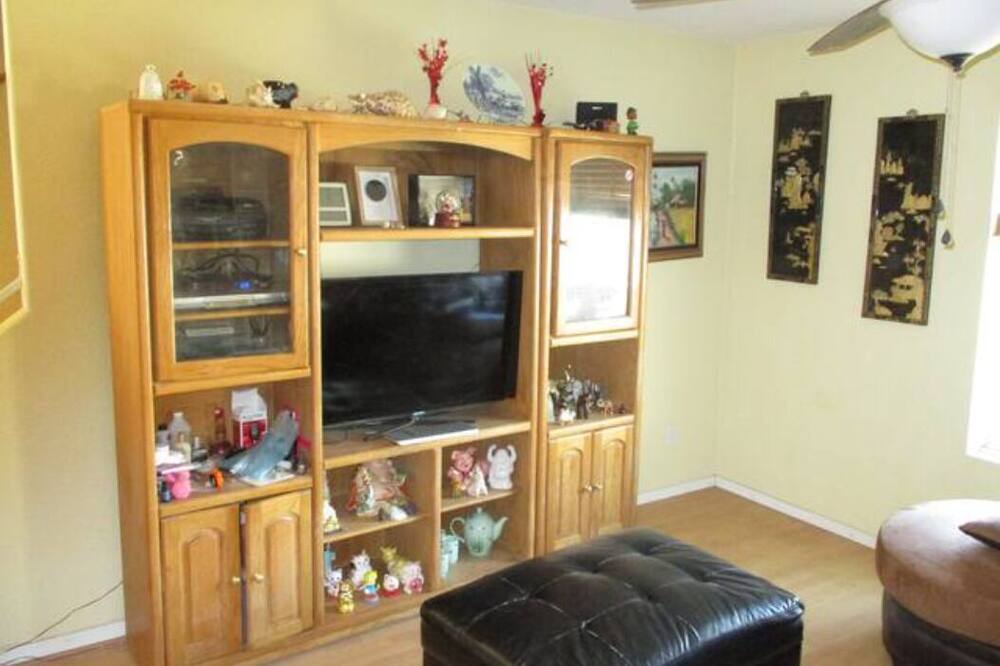 Photo of Livingroom in Tucson