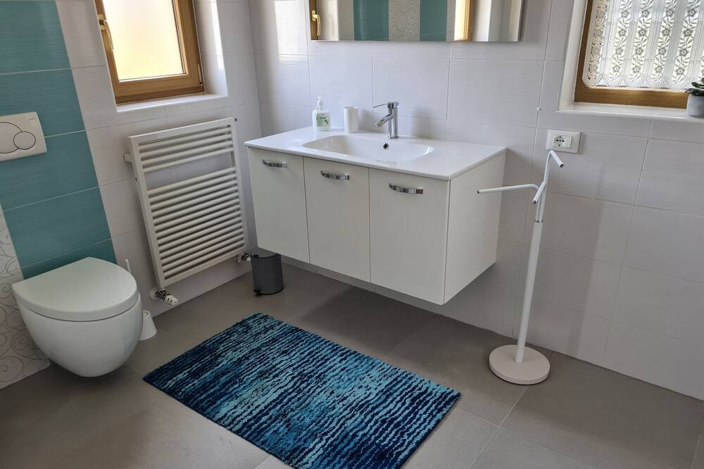 Photo of Bathroom in Laives
