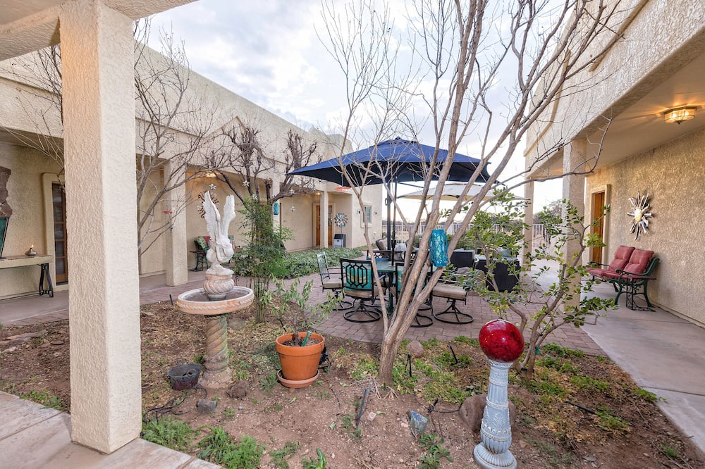 Photo of Outdoor in Pearce