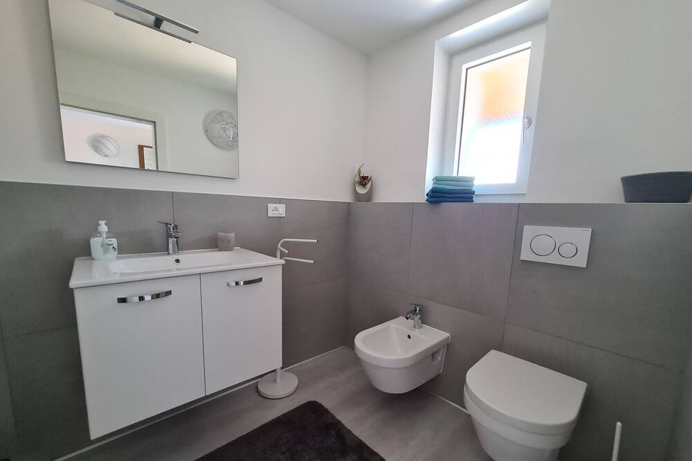 Photo of Bathroom in Laives