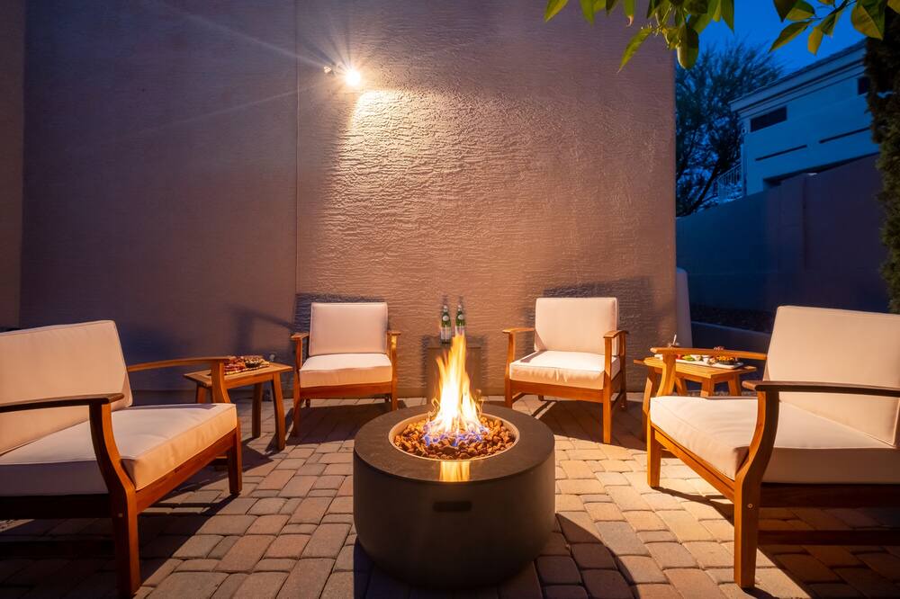 Photo of Patio Balcony in Paradise Valley Village