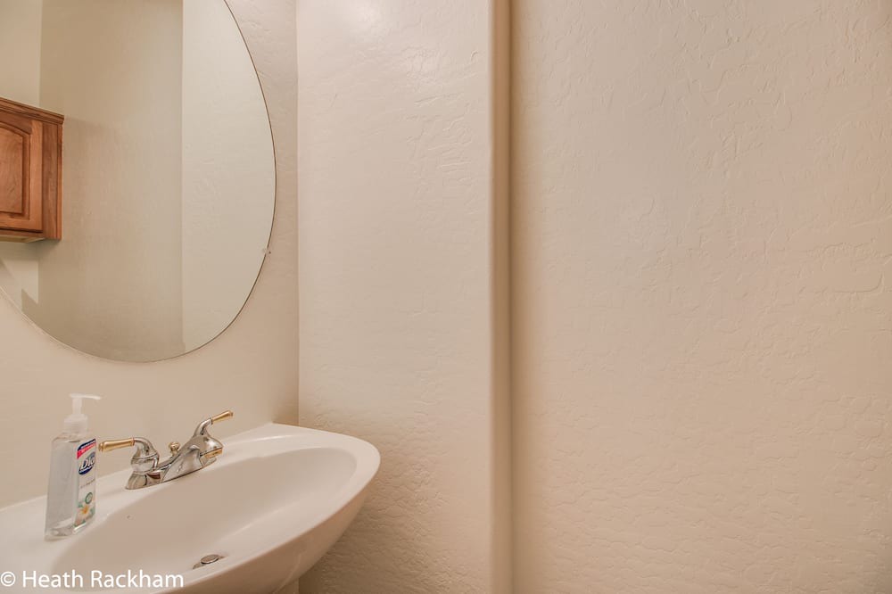 Photo of Bathroom in Wigwam Creek North