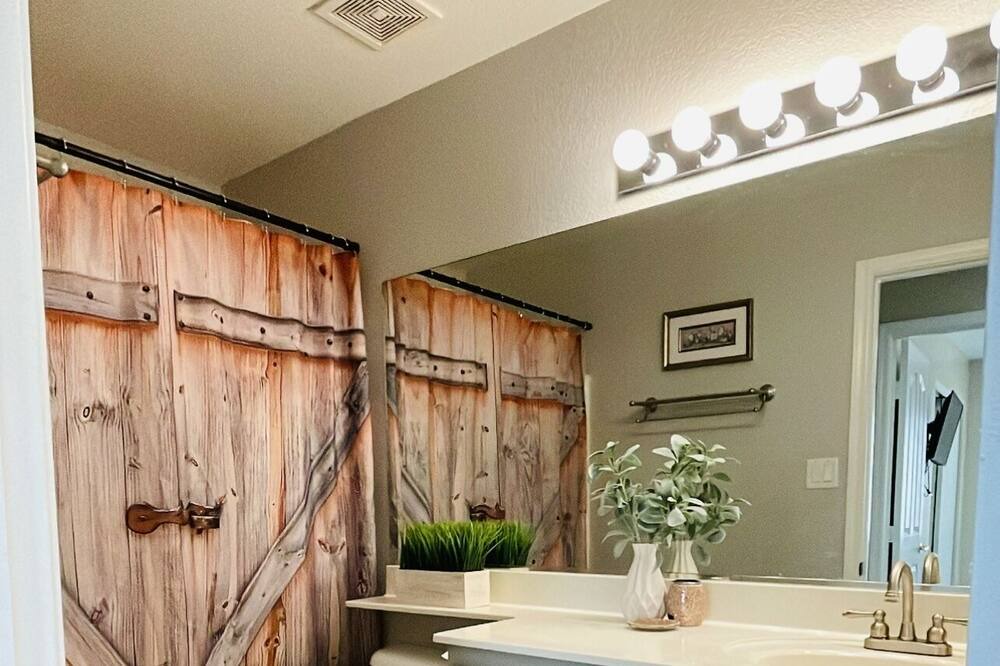 Photo of Bathroom in Fortuna Foothills