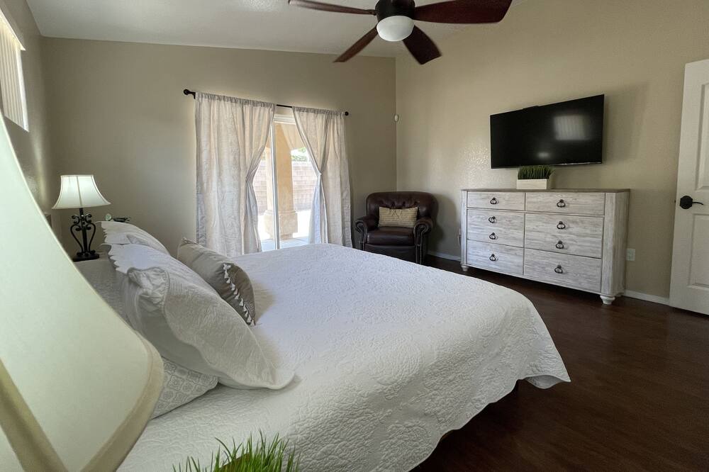 Photo of Bedroom in Fortuna Foothills
