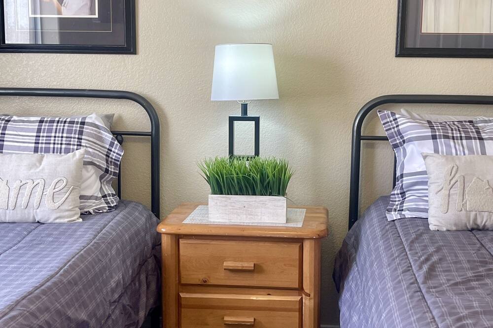 Photo of Bedroom in Fortuna Foothills