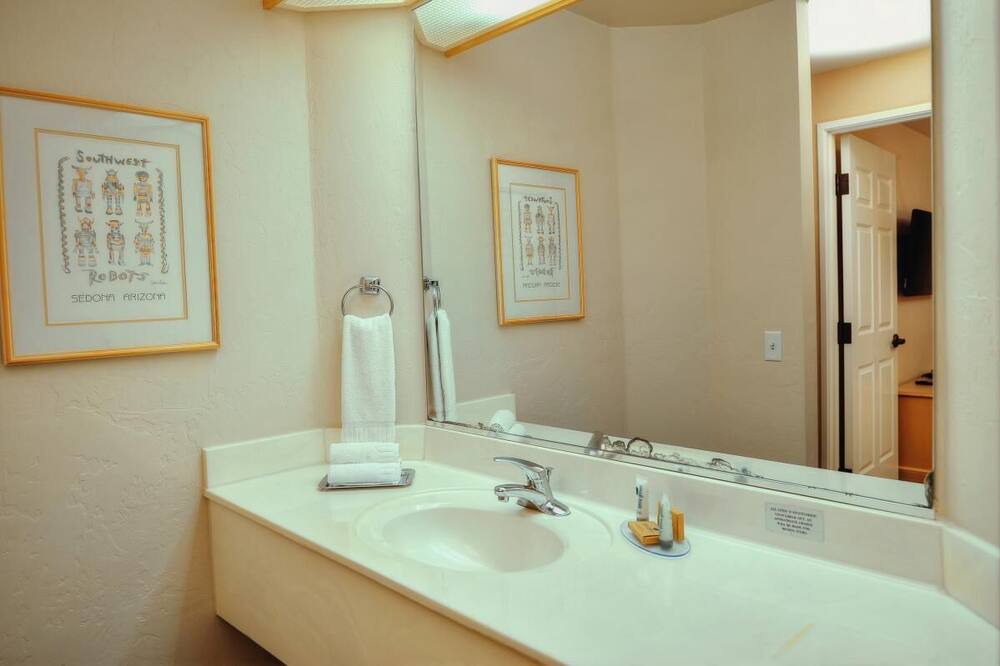 Photo of Bathroom in Palo Verde