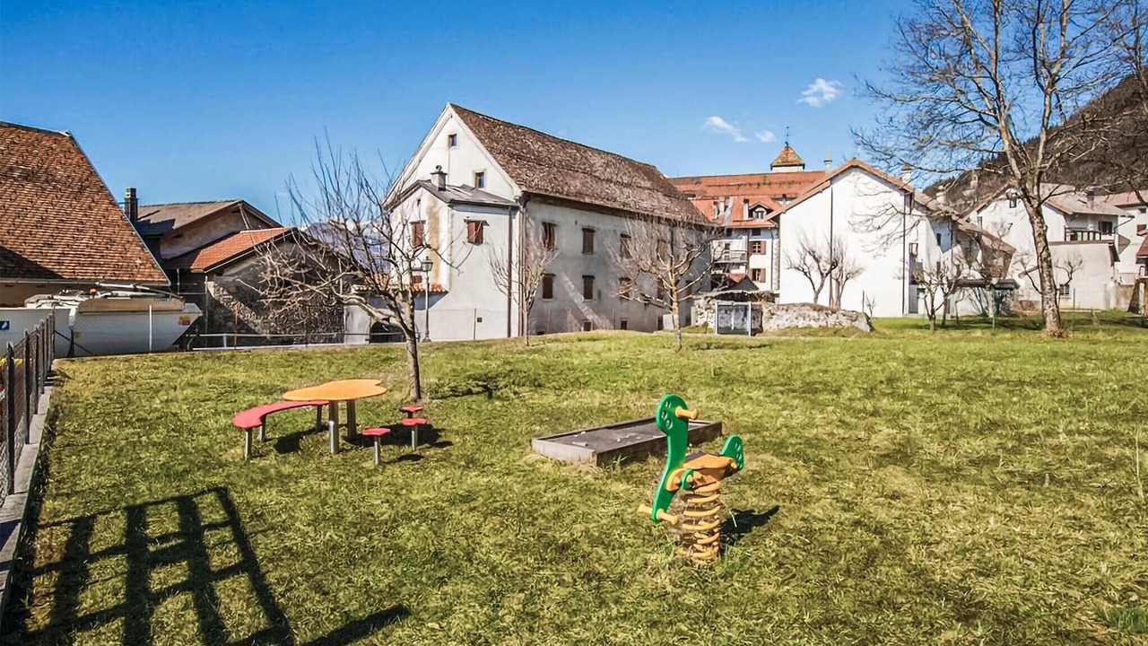 Photo of Outdoor in Vason