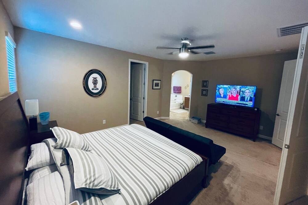 Photo of Bedroom in Glendale