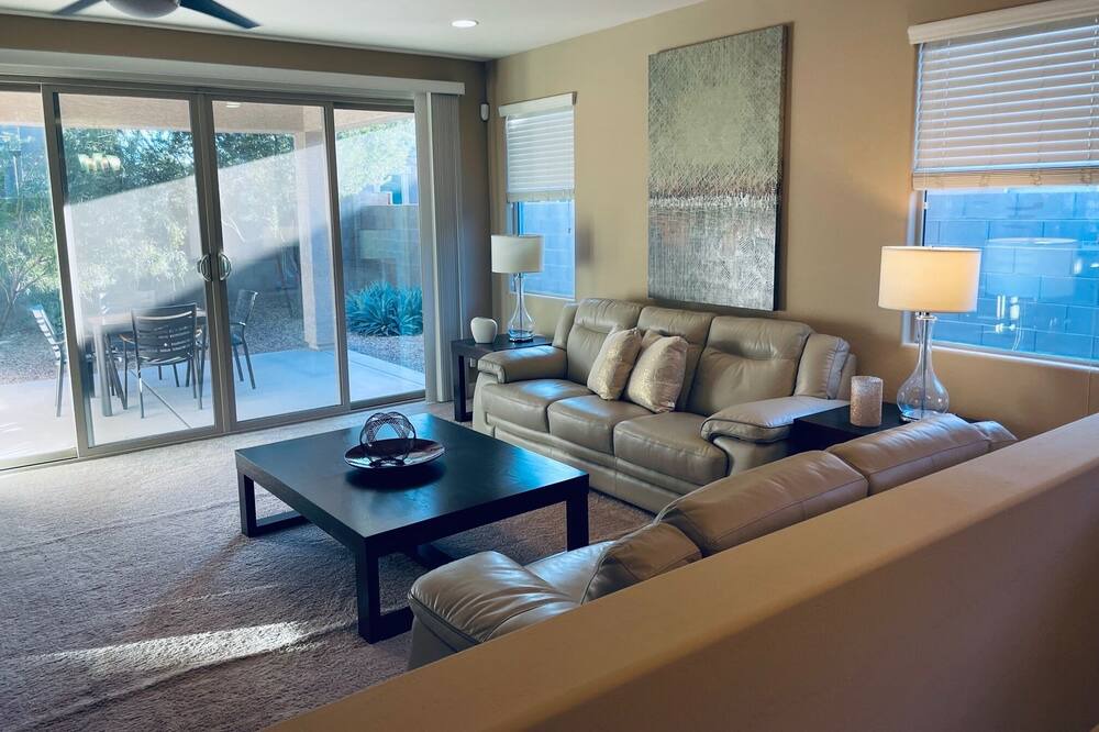 Photo of Livingroom in Glendale