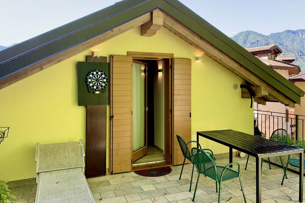 Photo of Patio Balcony in Mezzolago