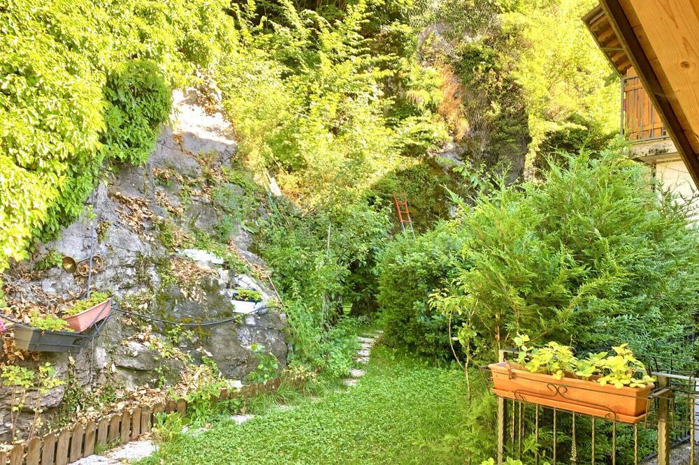 Photo of Outdoor in Mezzolago