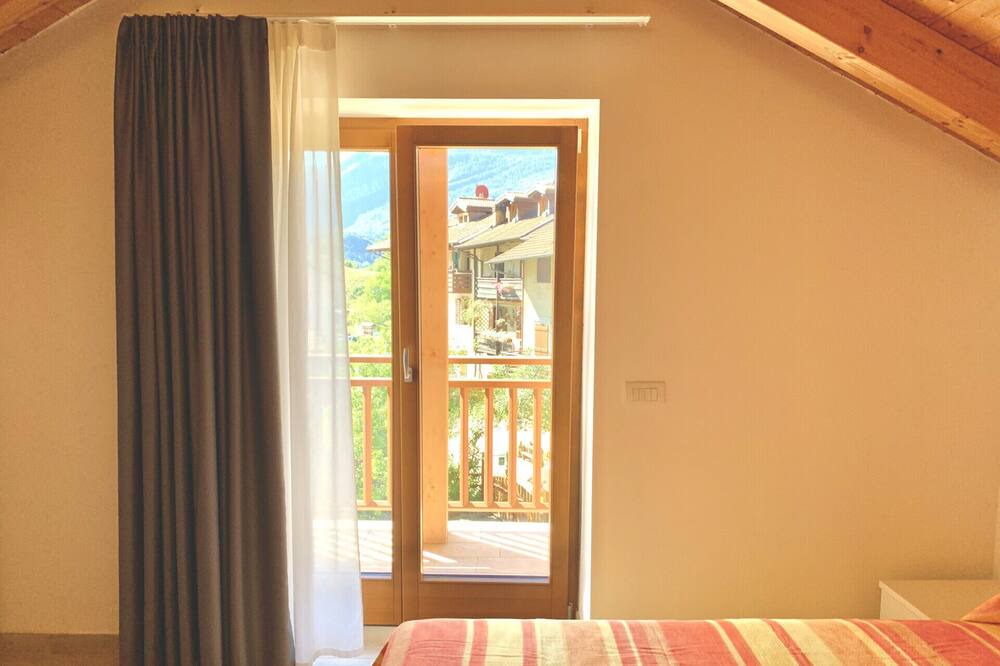 Photo of Bedroom in Mezzolago