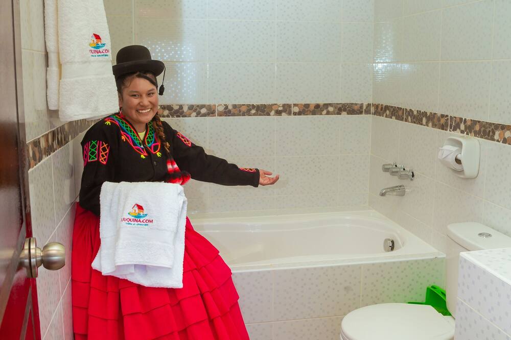 Photo of Bathroom in Luquina Chico