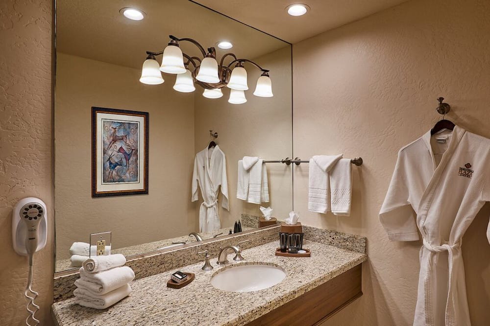 Photo of Bathroom in South Scottsdale