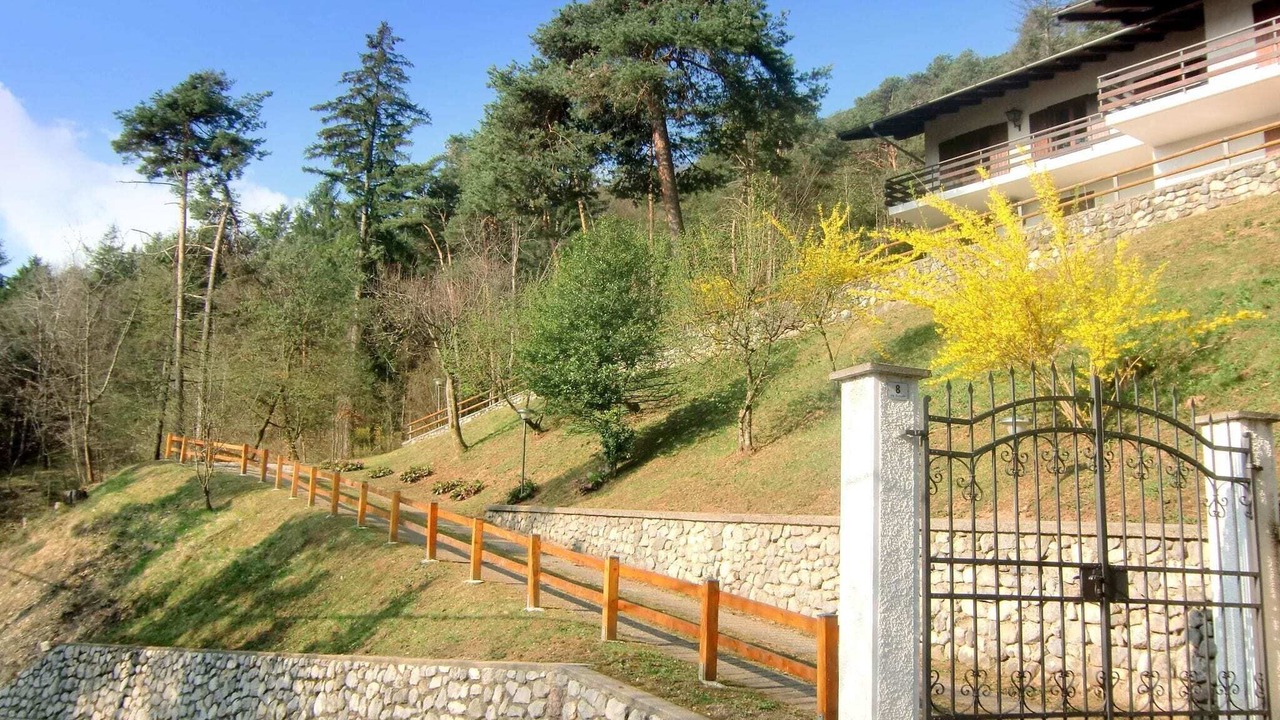 Photo of Outdoor in Val Maria-Pur