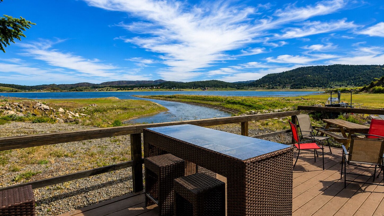 Photo of Patio Balcony in Mammoth Creek
