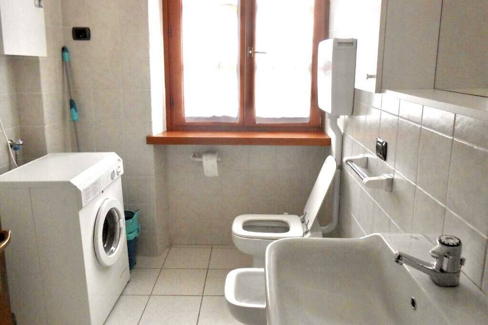 Photo of Bathroom in Ledro