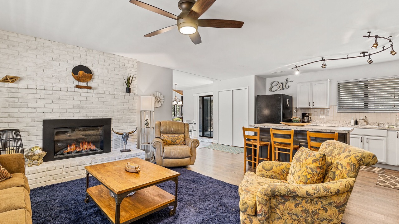 Photo of Livingroom in Munds Park
