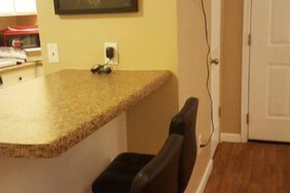 Photo of Bedroom in Midtown