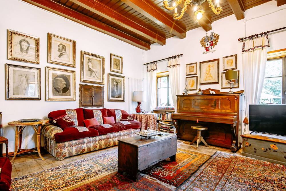 Photo of Bedroom in Ala