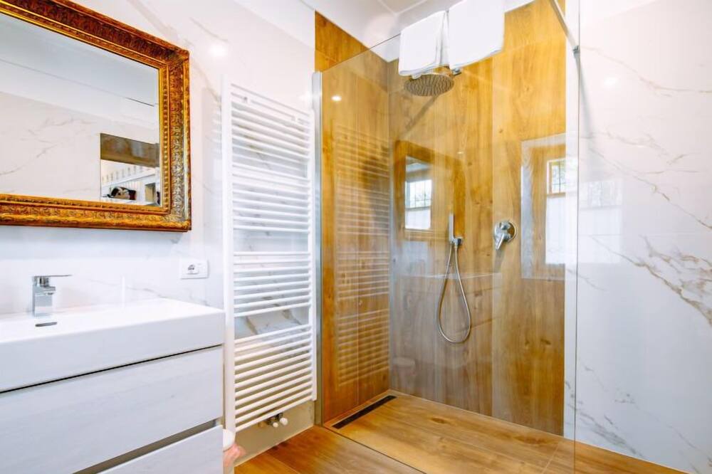 Photo of Bathroom in Ala