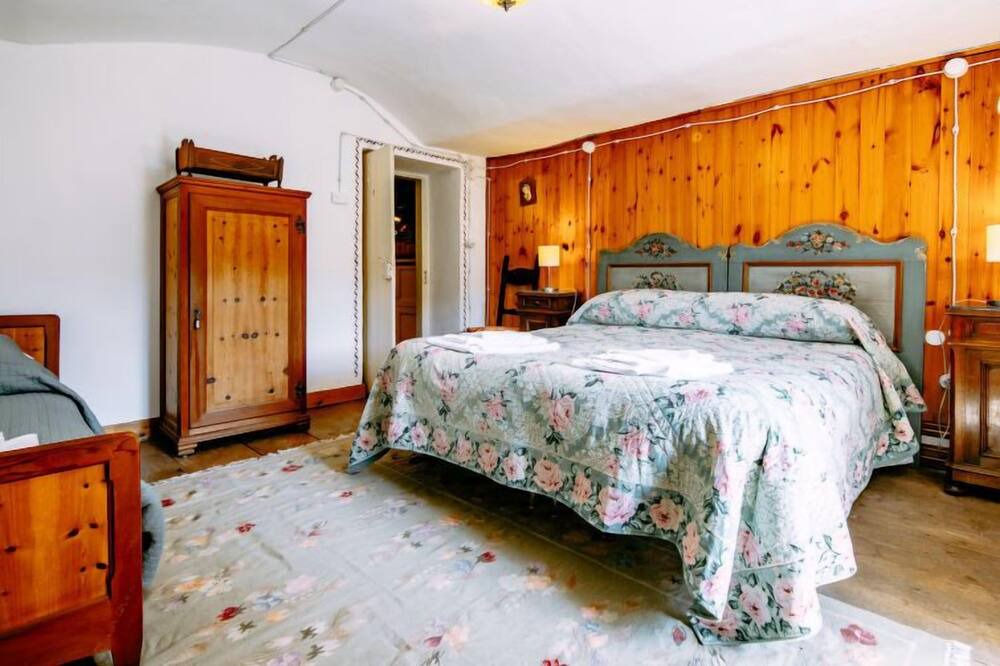 Photo of Bedroom in Ala