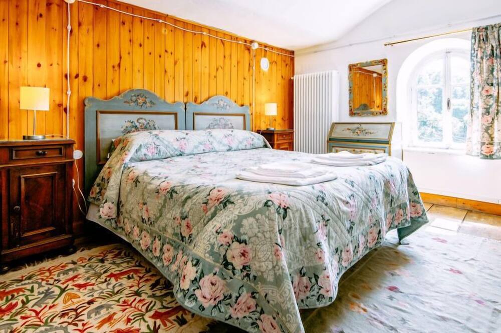 Photo of Bedroom in Ala