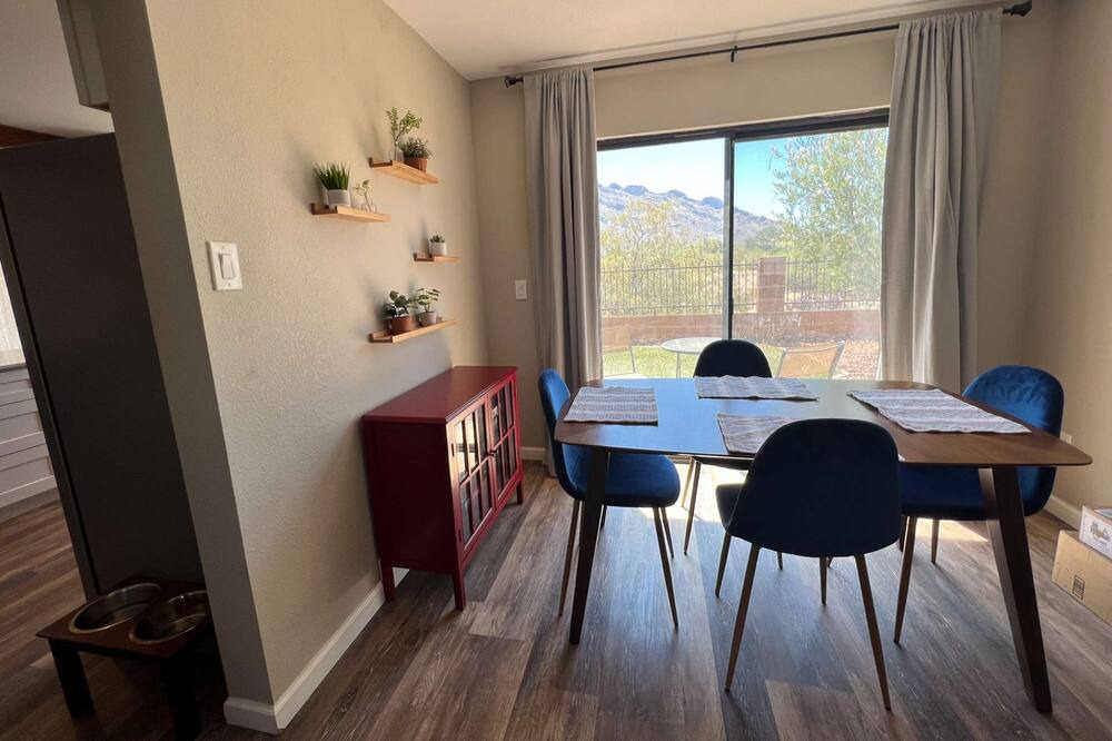 Photo of Others in Oro Valley
