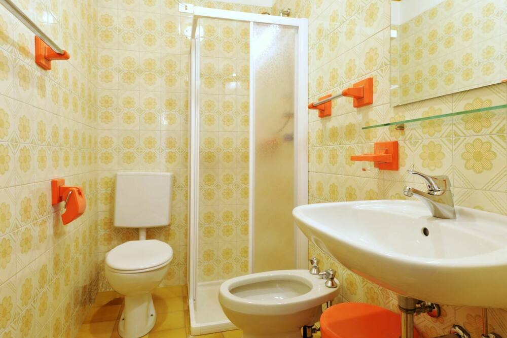 Photo of Bathroom in Moena