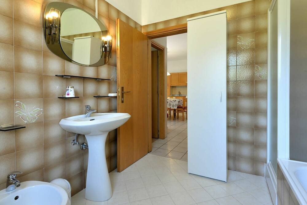 Photo of Bathroom in Caldonazzo