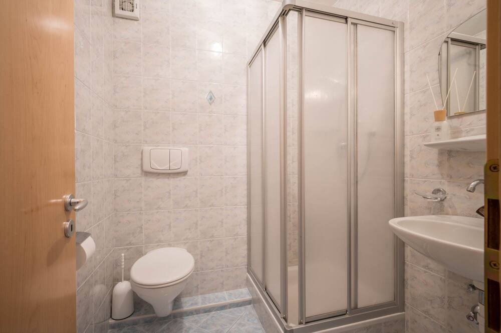 Photo of Bathroom in Mareta