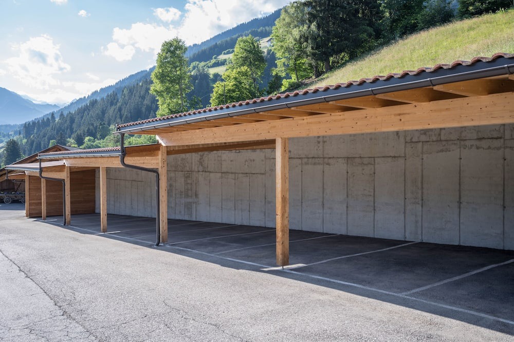 Photo of Outdoor in Racines