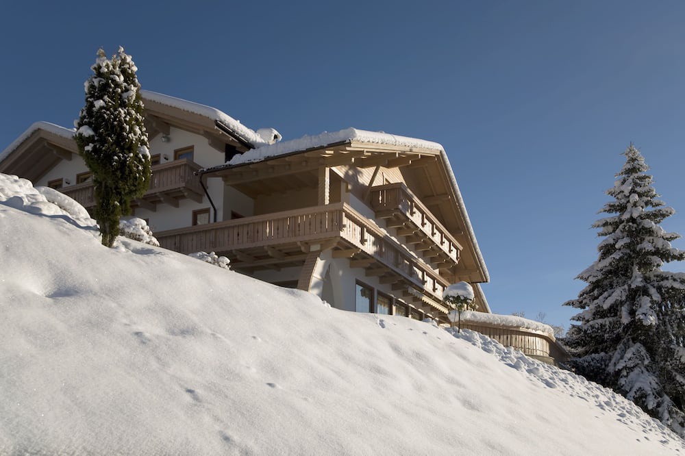 Photo of Outdoor in Racines