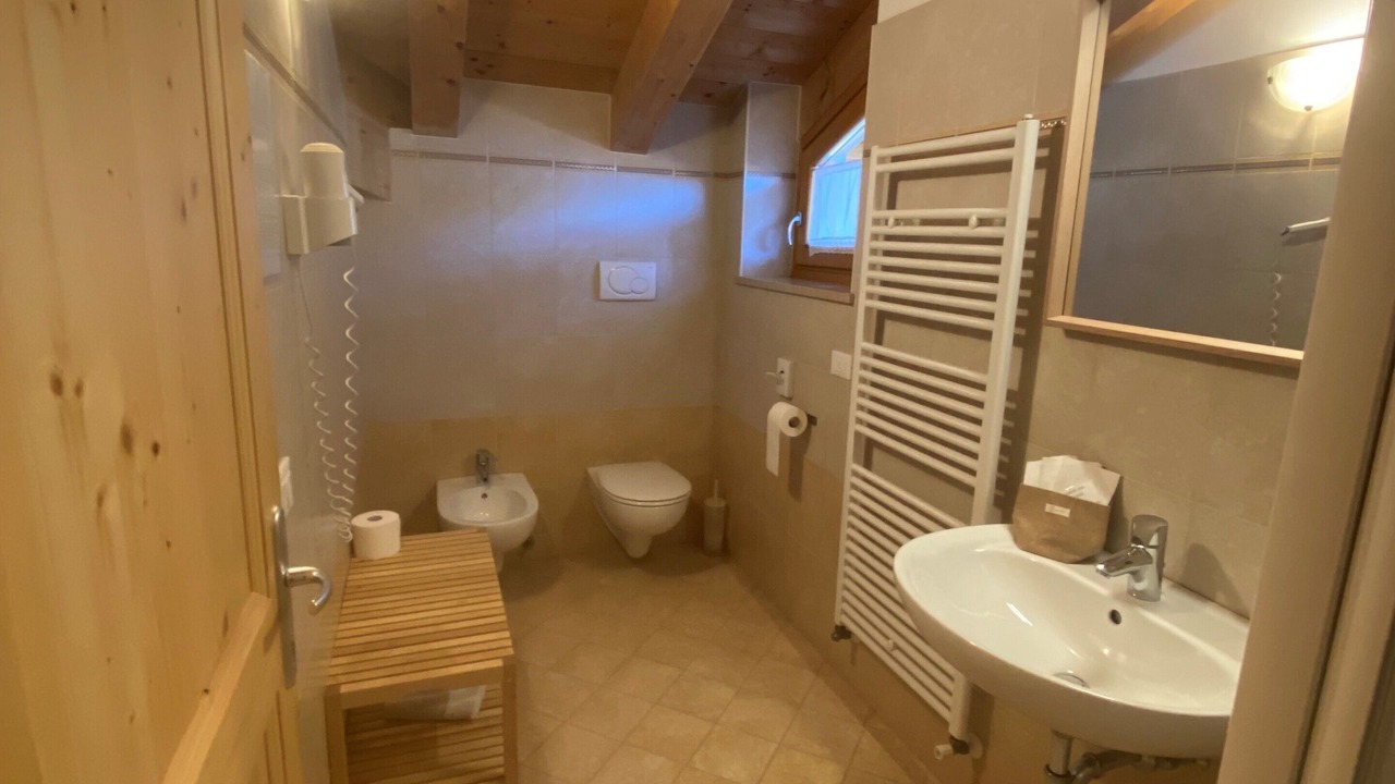 Photo of Bathroom in Prade