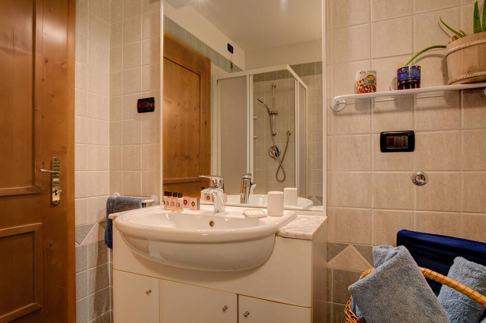Photo of Bathroom in Dimaro